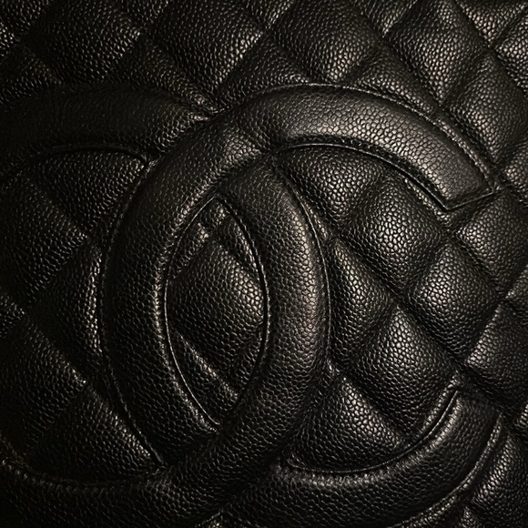 Chanel CC Timeless Medallion Tote - Picture 13 of 13